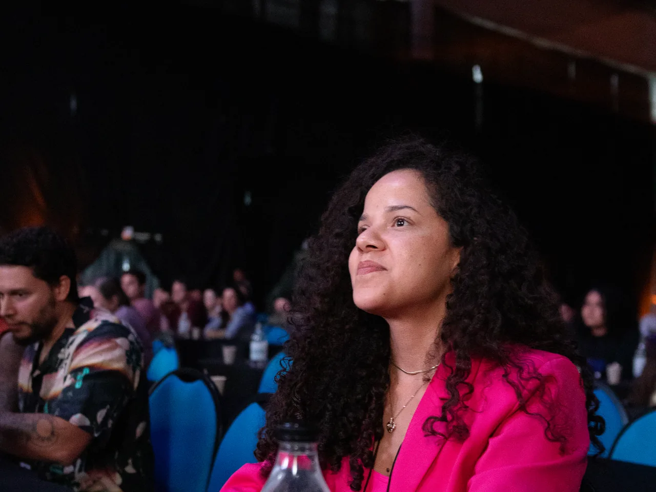 Convidada na plateia do congresso