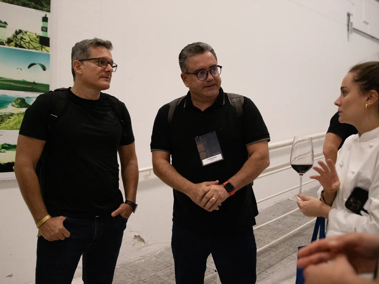Convidados em conversa no networking