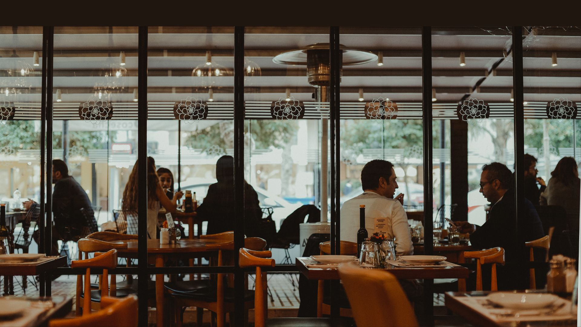 Segurança de alimentos além da cozinha: impacto na experiência do cliente e na reputação do restaurante
