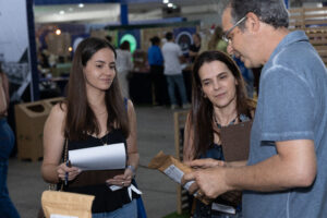 Chamada Nacional para produtores e empresas da agroindústria familiar. Vagas abertas para expositores da feira do Congresso Brasileiro de Gastronomia Entre Nós – Raízes 2026.
